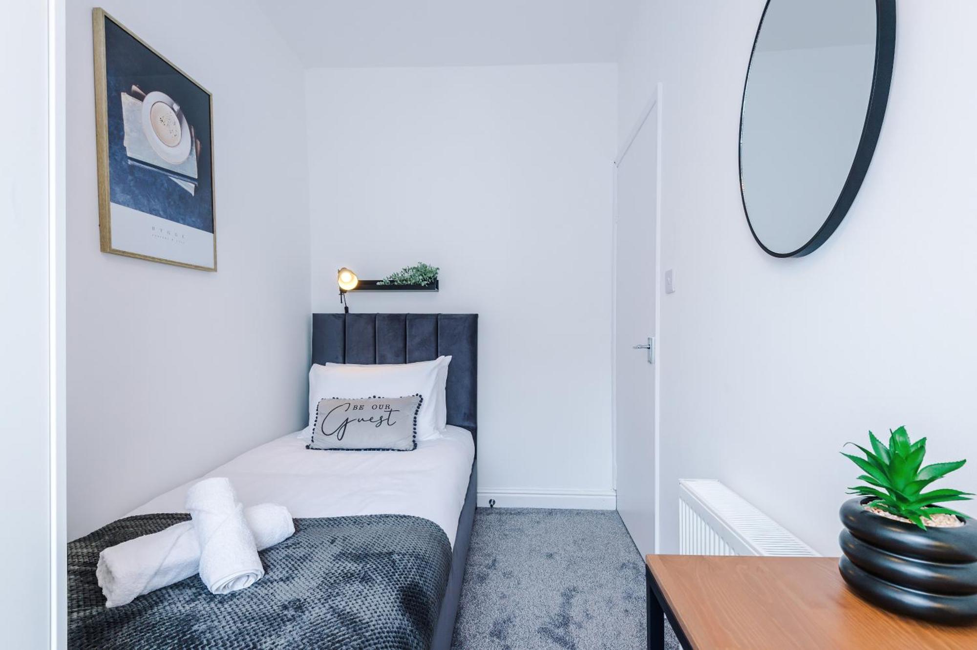 ברנסלי Modern Premium 3 Bed Hidden Gem - Central Location מראה חיצוני תמונה
