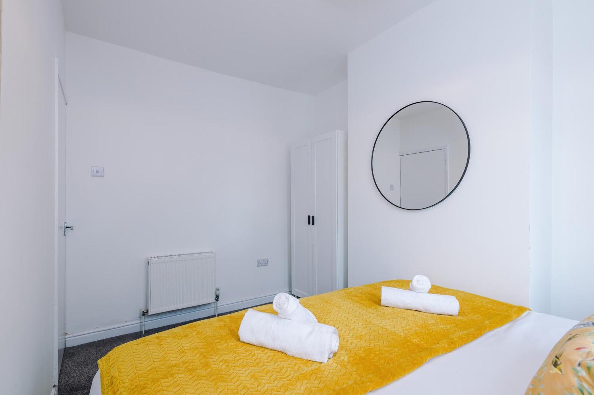 ברנסלי Modern Premium 3 Bed Hidden Gem - Central Location מראה חיצוני תמונה